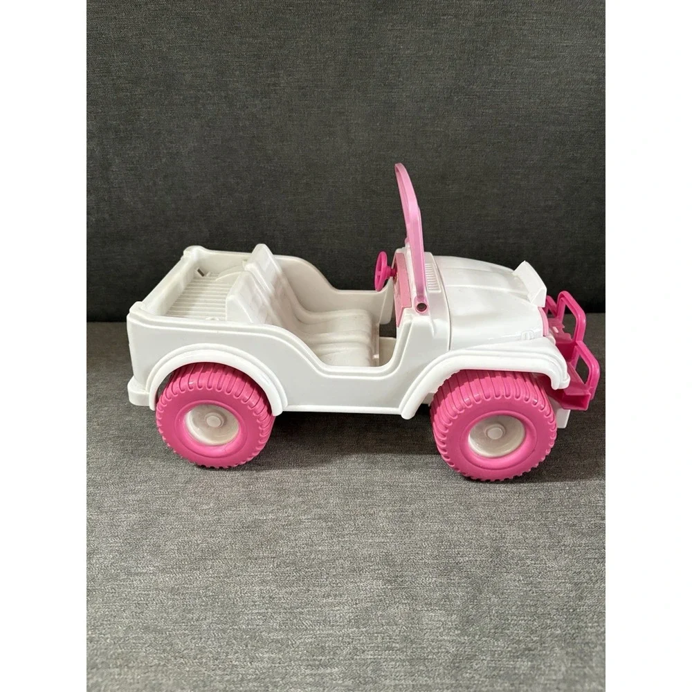 Genuine 1987‎ MATTEL ARCO Barbie White Jeep **READ